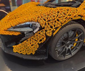 McLaren P1 z klocków Lego