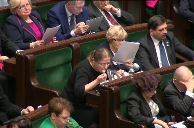 Krystyna Pawłowicz jadła w Sejmie