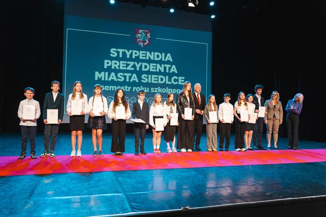 Blisko 700 najzdolniejszych siedleckich uczniów z nagrodami za dokonania w nauce!