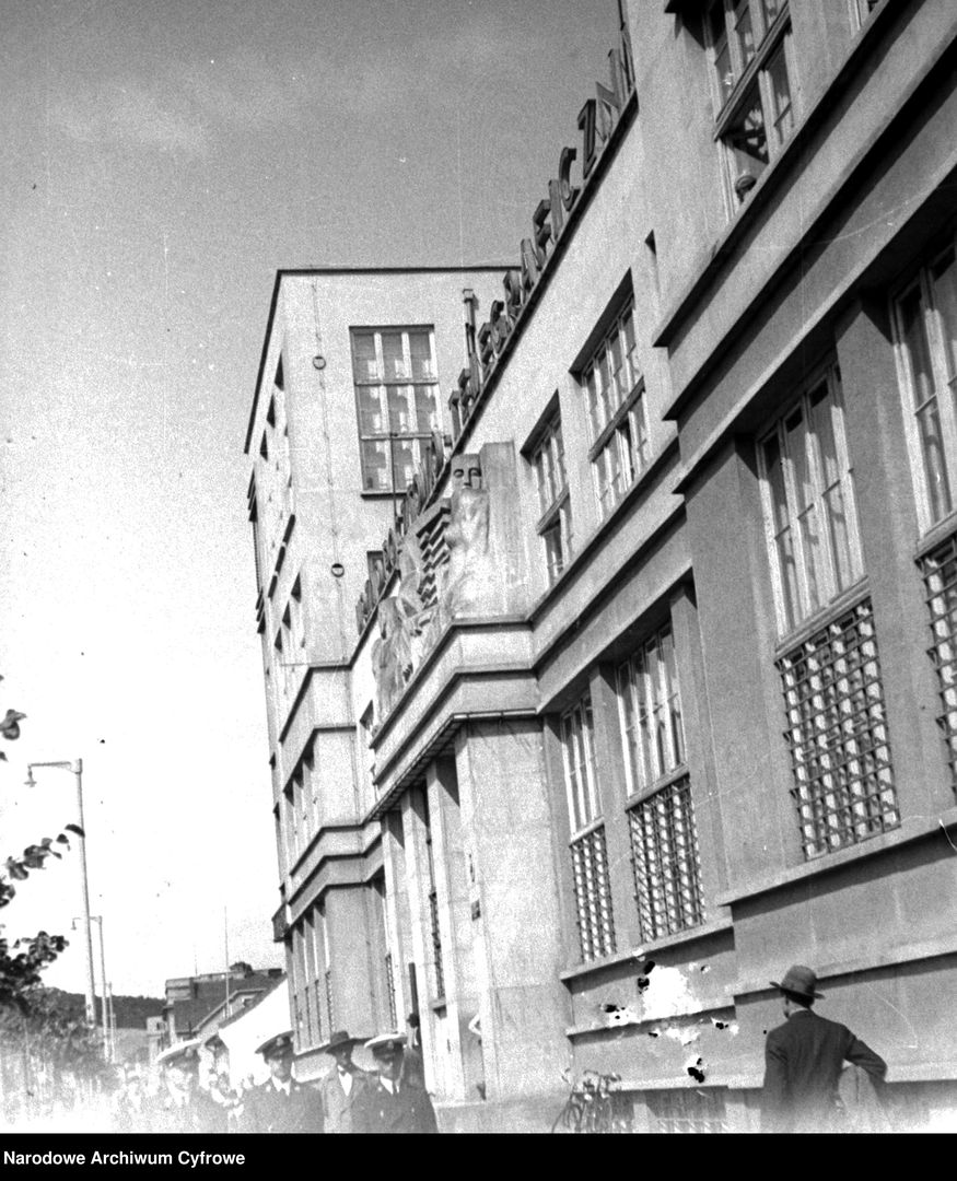 Urząd pocztowo-telegraficzny w Gdyni