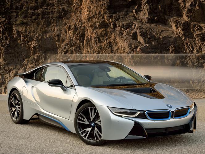 BMW i8