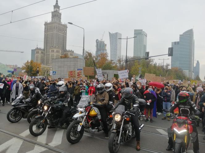 Motocykliści na strajku w Warszawie