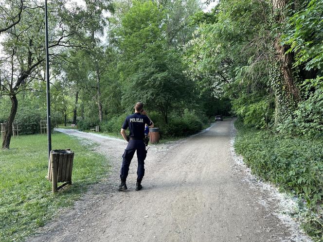 Atak maczetą na Woli! Jedna osoba ranna, sprawcy uciekli