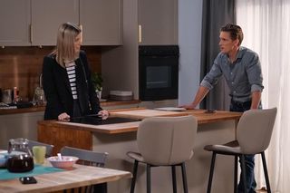 Pierwsza miłość, odcinek 3940: Oskar (Filip Gurłacz), Kalina (Magdalena Wieczorek)	