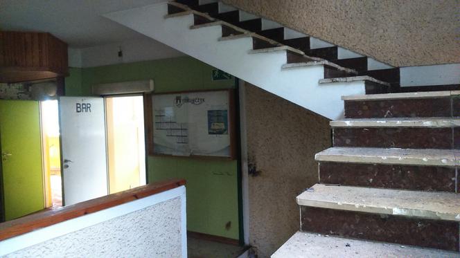 Basen "elanowski" tuż przed wyburzeniem