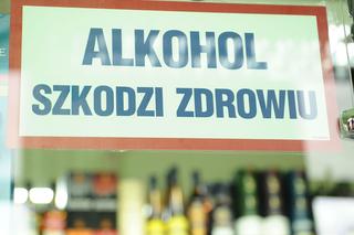 Nocne ograniczenie sprzedaży alkoholu w Warszawie? Mieszkańcy wyrazili się jasno