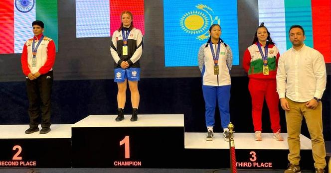 Julia Oleś z Rybnika najlepsza w kategorii do 81 kg w  Pucharze Świata Juniorek w boksie