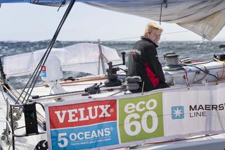 Velux 5 Oceans: Belg Bullens na mecie pierwszego etapu