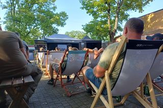 Poruszający moment podczas zlotu detektorystów. Odnalezione nieśmiertelniki wróciły do rodzin