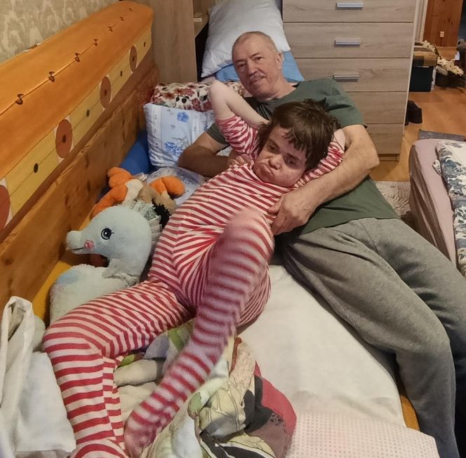 Nie mamy siły opiekować się Karolinką