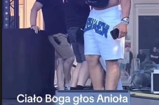 Kilka dni po wypadku Skolim już szaleje po scenie bez temblaka. Ciało boga, głos anioła