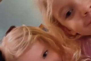 M jak miłość. Kinga (Katarzyna Cichopek), Emilka (Julia Kempka), Zuzia (Marcelina Kempka)