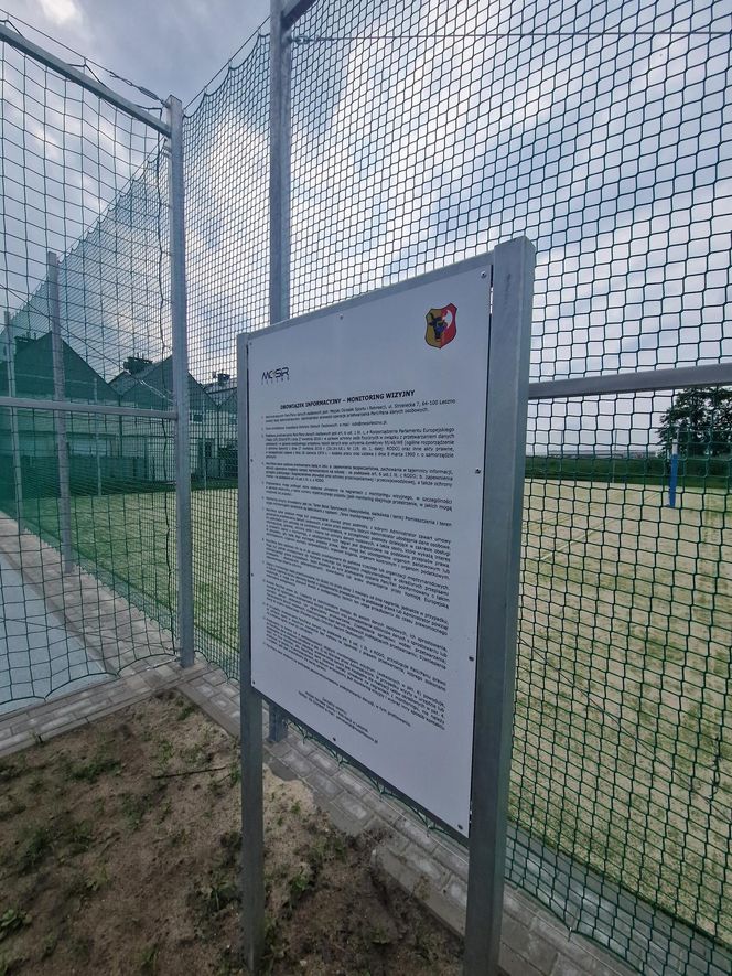 Dwa nowe boiska na Zatorzu w Lesznie gotowe. Można grać!