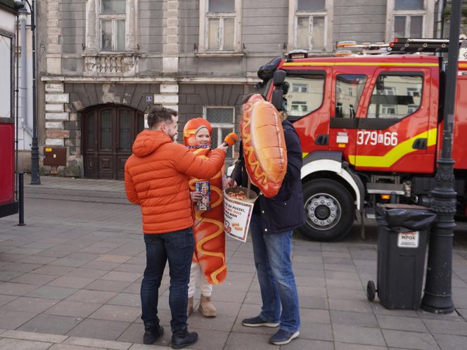 33. Finał Wielkiej Orkiestry Świątecznej Pomocy. Dziennikarze Radia ESKA rozgrzewają Tarnów pysznym żurkiem!