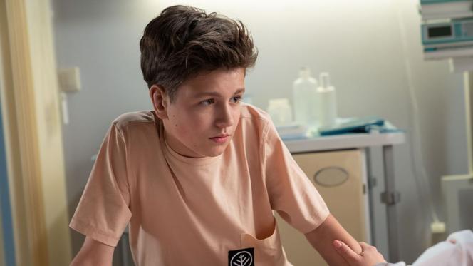 Na dobre i na złe, odcinek 752: Matka Jędrka zmusi go do wyjazdu do Londynu - ZWIASTUN