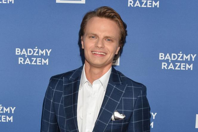 Czy Marcin Hakiel jest gejem? Odpowiada na spekulacje internautów 
