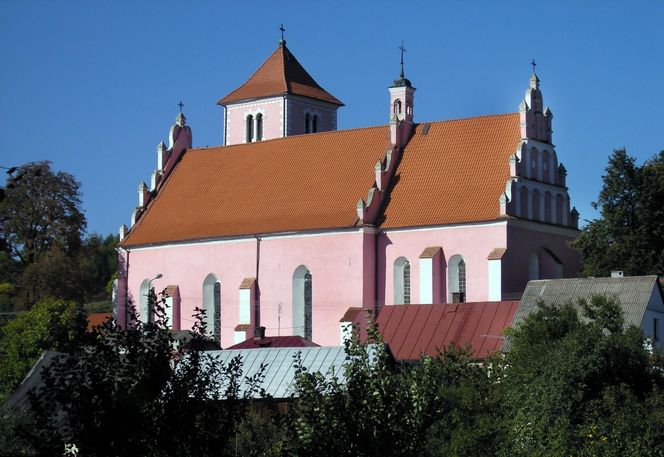 Renesansowy kościół w Janowcu 