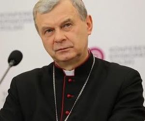 Przed miesiącem abstynencji bp Bronakowski apeluje do Polaków