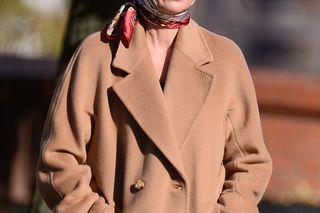  Magdalena Boczarska wygibasy na ulicy