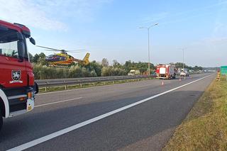 Śmiertelny wypadek na S8 pod Wrocławiem. Dwóch pasażerów volvo zginęło w zderzeniu z fordem [ZDJĘCIA]