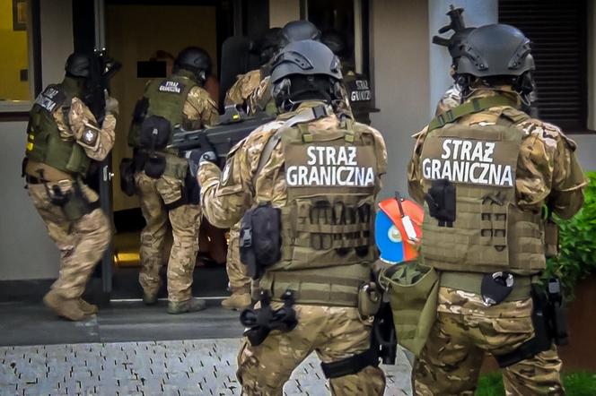 Przemycili 15 ton narkotyków! W tle testy na koronawirusa