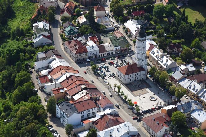 Zapomniane małopolskie miasto zwane małym Krakowem. Było ulubionym miejscem królowej Jadwigi 