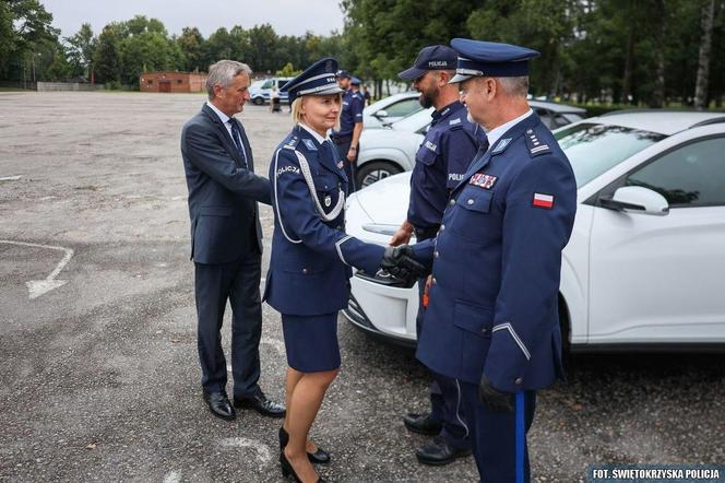 Nieoznakowany radiowóz Starachowice