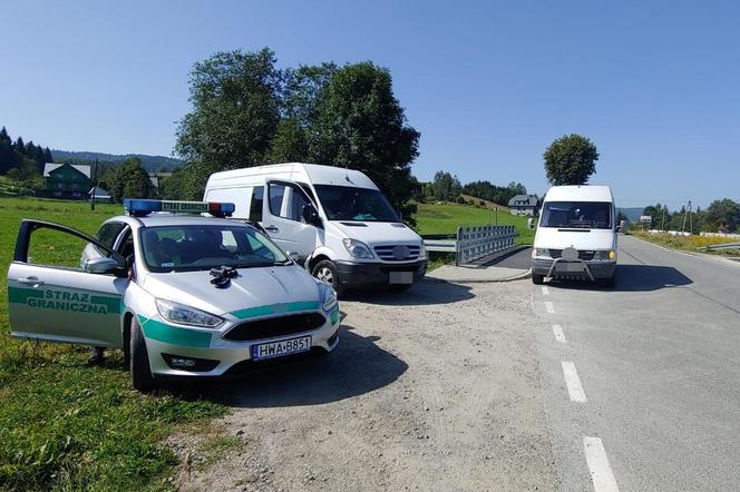 Przedłużono tymczasowe kontrole na granicy polsko-słowackiej