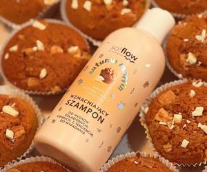 Jesień pachnie muffinem z białą czekoladą! Oto sposób na piękne włosy i dobry nastrój