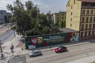 Kibice Śląska namalowali mural bez wymaganych zgód 