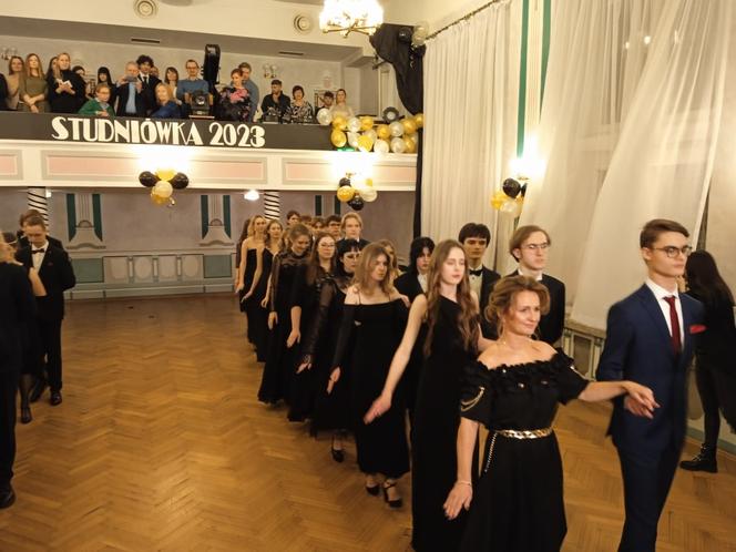 Studniówka 2023 w II LO w Poznaniu