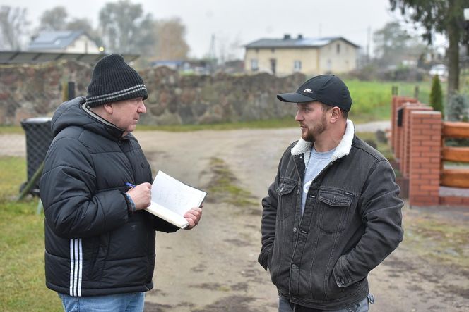 Pojechaliśmy do Chobielina do dworku Radosława Sikorskiego. Oto, co mówią o nim sąsiedzi 