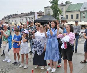 Dni Kielc 2023. Jarmark na ulicy Sienkiewicza, sceny na Placu Artystów i w Rynku