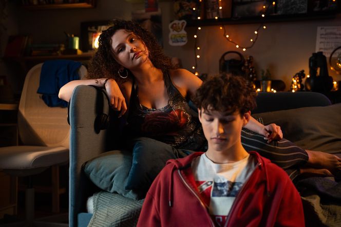 M jak miłość, odcinek 1888. Grzesiek (Borys Wiciński), Julita (Sofia Stelmakh)