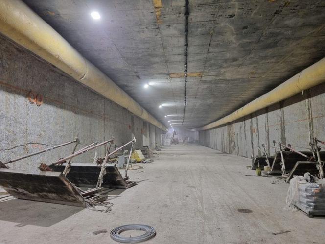 Tunel pod Zielonkami przebity