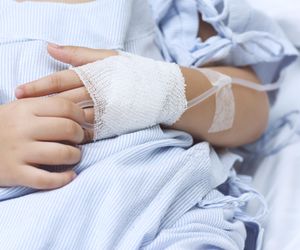 Trzeba zebrać ogromną sumę. Adaś ma coraz mniej czasu