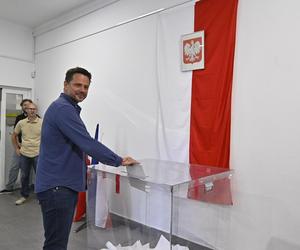 Tak głosują warszawscy politycy. Złapaliśmy Rafała Trzaskowskiego i Hannę Gronkiewicz-Waltz przy urnach