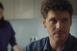 M jak miłość odc. 1803. Marcin (Mikołaj Roznerski), Iza (Adriana Kalska)