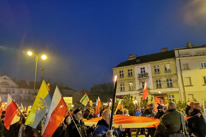 Kalisz wydaje oświadczenie ws. Marszu Niepodległości. I zawiadamia prokuraturę