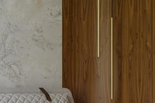 Dom stworzony do relaksu. Wnętrze przypomina elegancki jacht