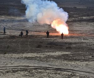 Strzały na poligonie w Toruniu. Żołnierze w akcji