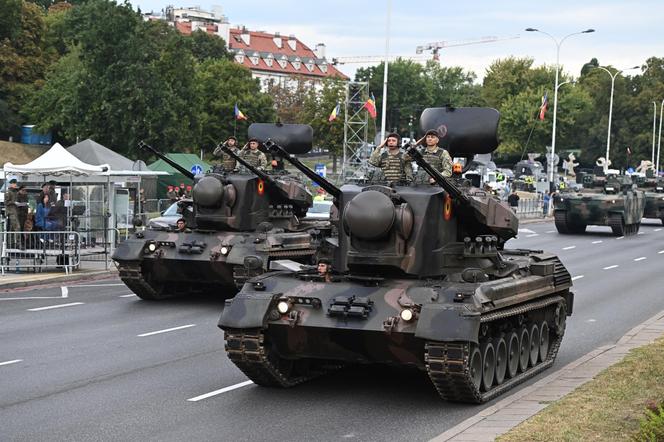 Zamknęli cztery mosty i kilkadziesiąt ulic. Próba generalna przed Świętem Wojska Polskiego