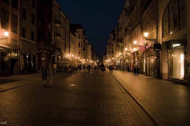 Toruńska starówka nocą