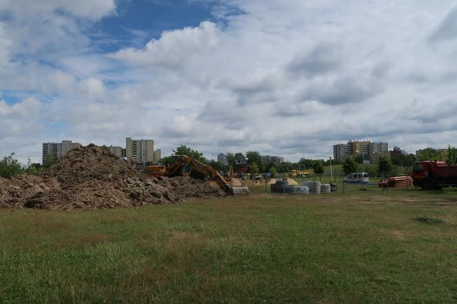 Park Jaworek w Tychach zamienił się w wielki plac budowy [ZDJĘCIA]