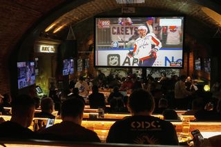 Alexander Ovechkin został najlepszym strzelcem w historii NHL. Potrzebujemy galerię zdjęć z celebracji, która miała miejsce w USA