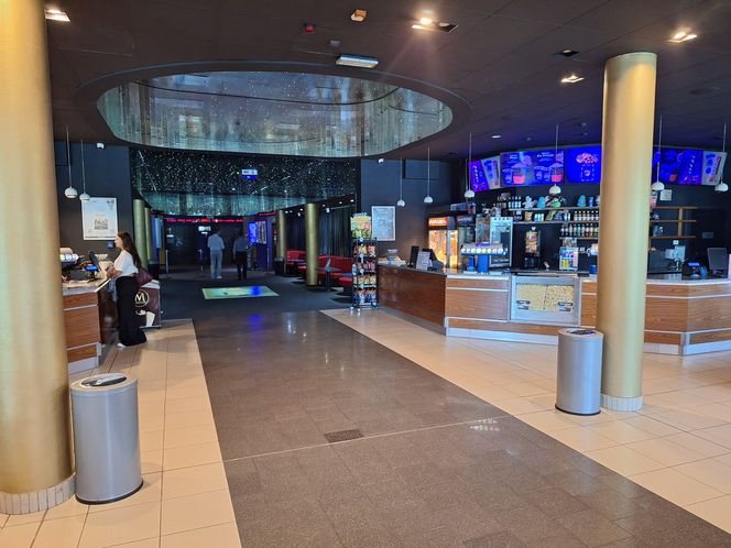 Po 23 latach kino Helios przy al. Powstańców Warszawy kończy działalność