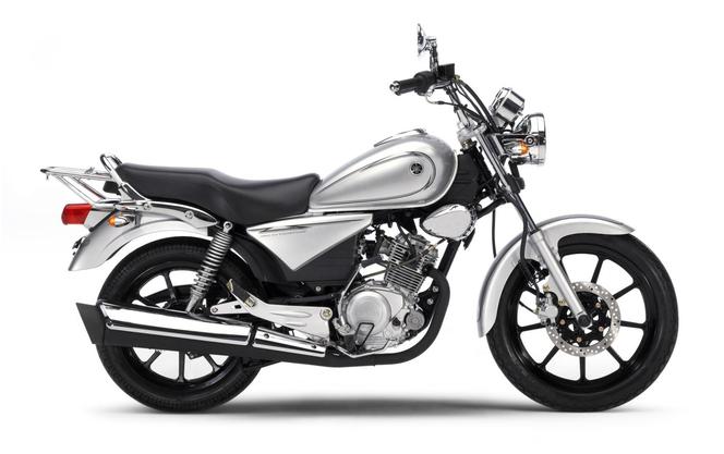 Yamaha YBR125 Custom, cena 11 900 zł, moc 10 KM przy 7800 obr./min.