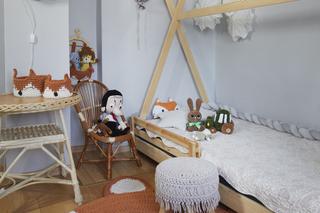 Pokój dziecka w stylu boho. Jak go urządzić? Meble, dodatki, pościel, zabawki