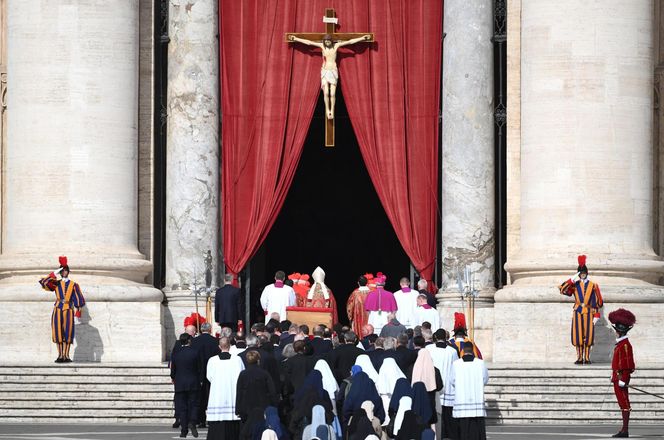 Trumna Papieża.