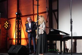 Studniówka w V Liceum Ogólnokształcącym w Krakowie. Tak bawili się uczniowie drugiej szkoły w Polsce! 